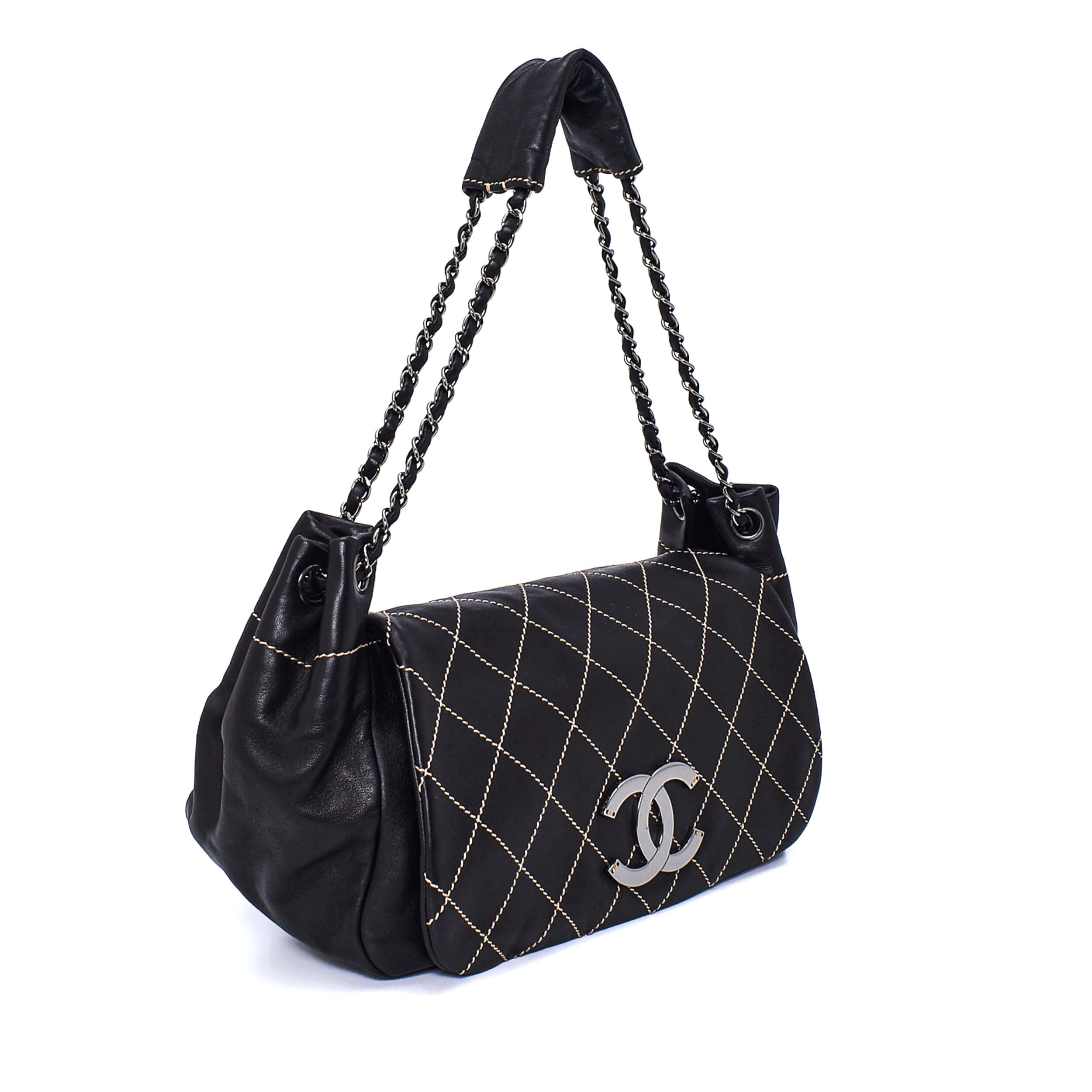 Chanel - Black Quilted Stitch Lambskin Leather CC Shoulder Bag